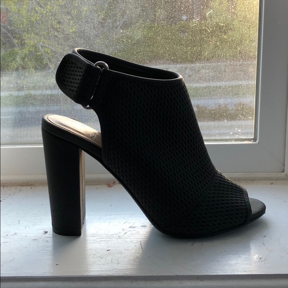 Dark grey pumps - Picture 6 of 6